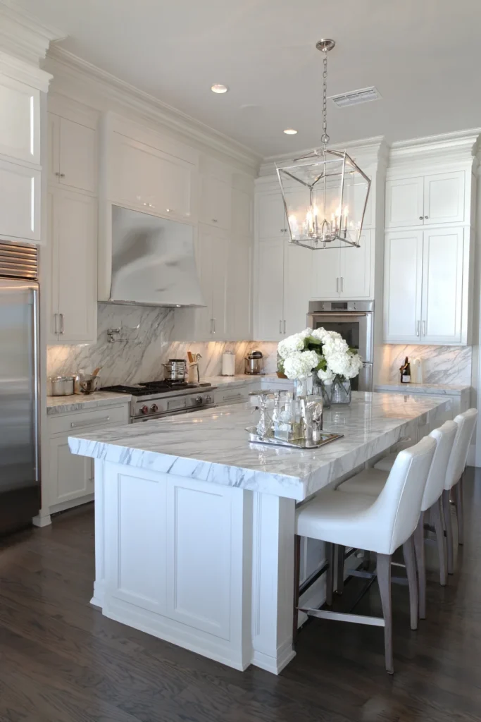 Statement lighting fixture